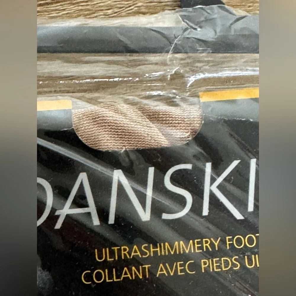 Danskin Platinum Footed Tights Ultra Shimmery Ultra Brilliant Girls Sz L(12-14)